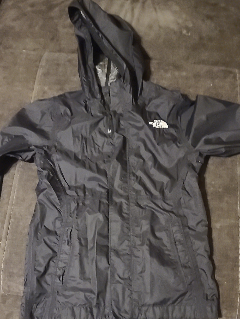The North Face Girls Black Hooded Shell Jacket Raincoat